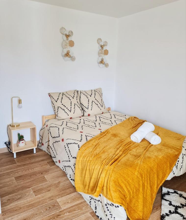 Apartamento Le Petit Charmeur, Parking, Wifi, Gare Flers  Exterior foto